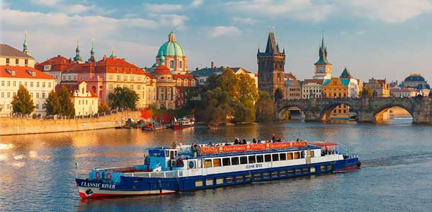 cruise the vltava river