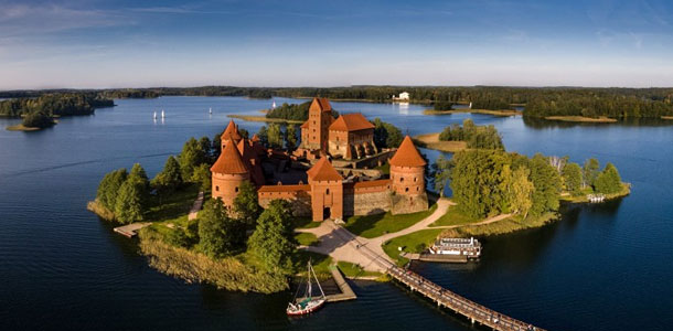 trakai island castle